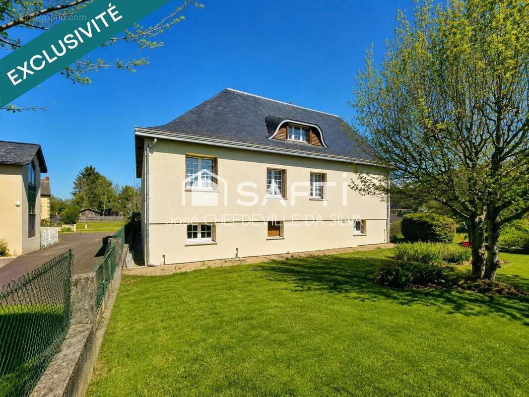 Photo 3 - Maison à CHAPDES-BEAUFORT