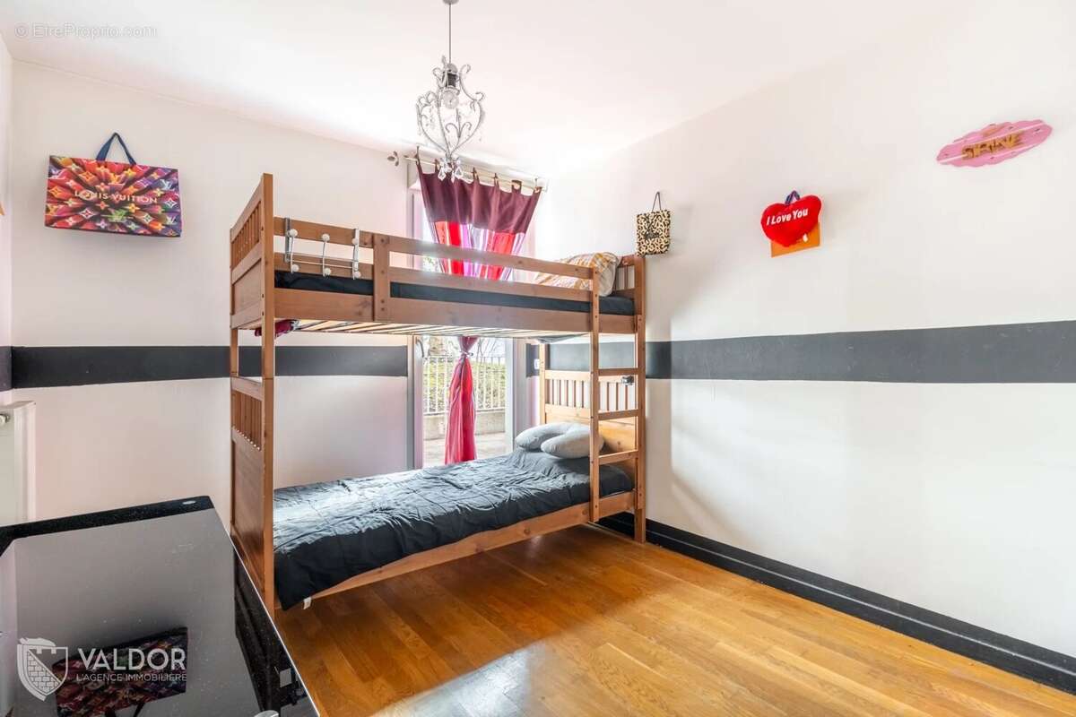 Appartement à LYON-8E