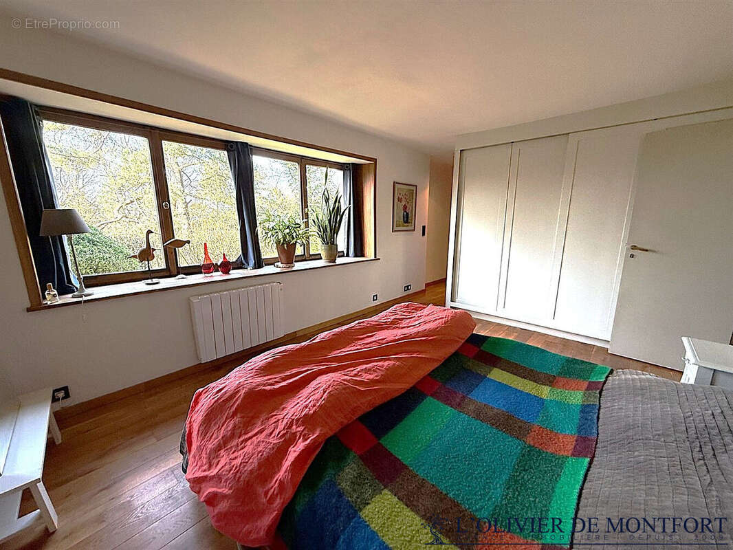 Maison à MONTFORT-L'AMAURY