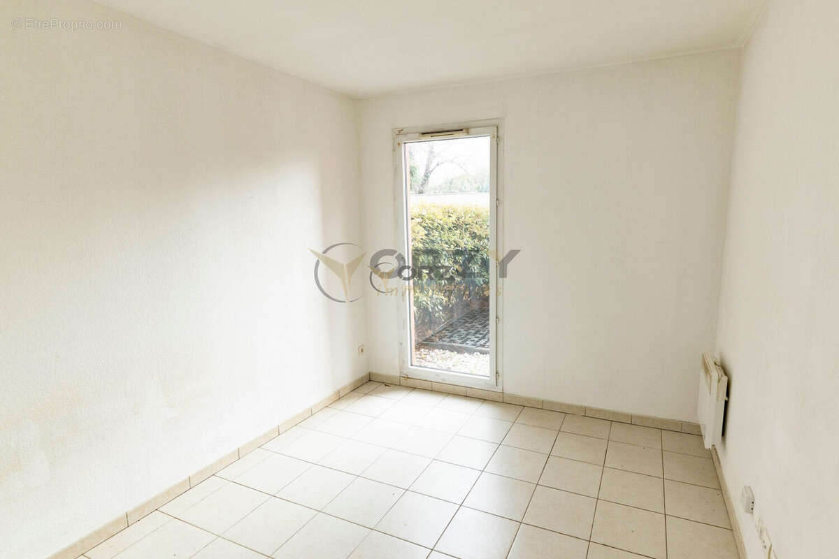 Appartement à LE PONTET