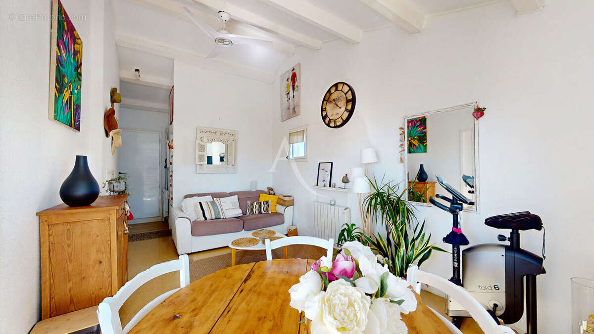 Appartement à FLEURY