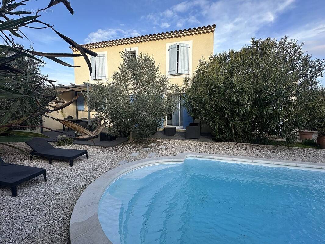 Maison à CHEVAL-BLANC