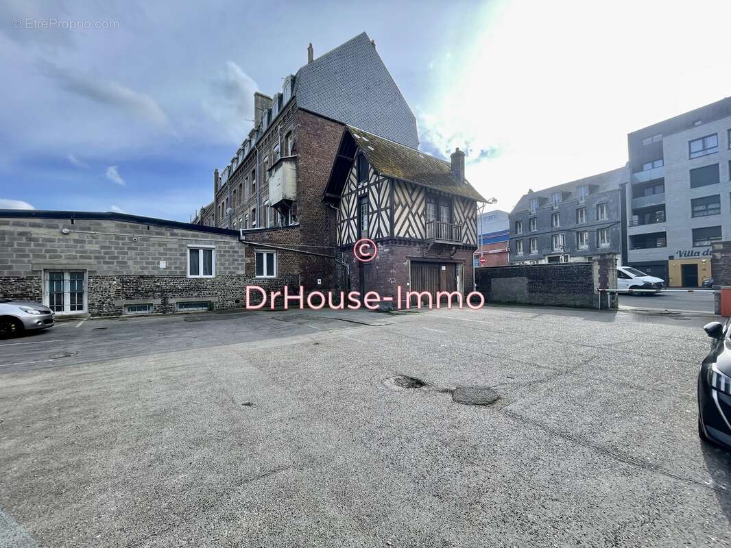 Parking 8 m² à Dieppe  - photo 17