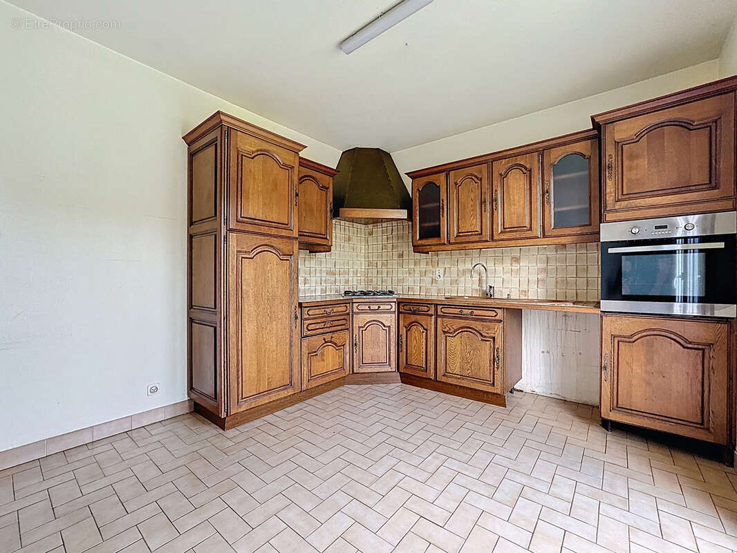 Maison à MALEMORT-SUR-CORREZE