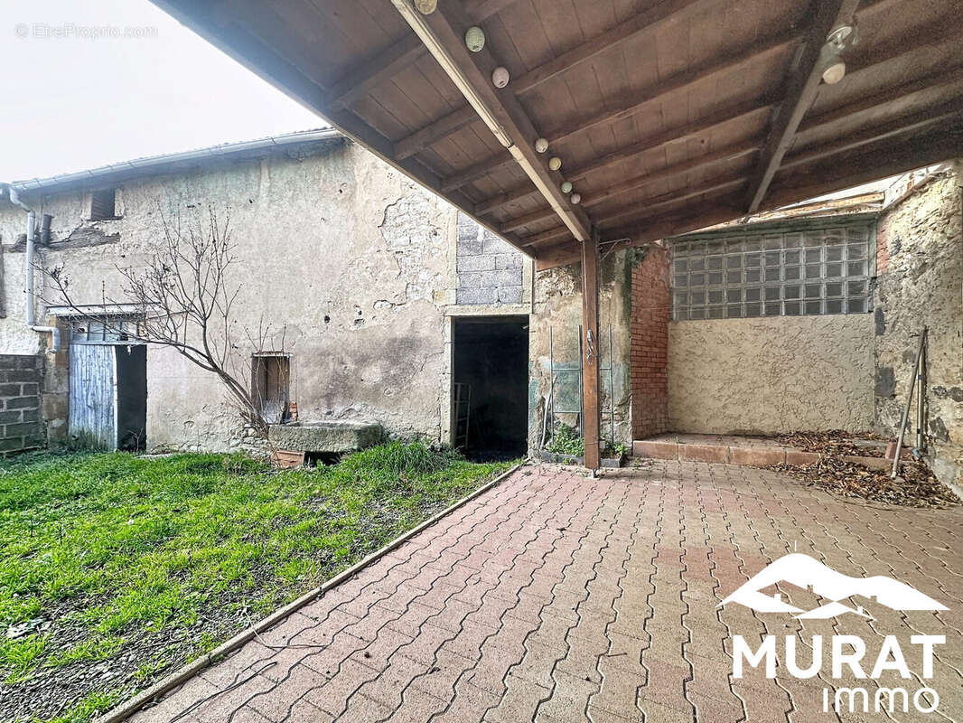 Maison à SAINT-GEORGES-SUR-ALLIER