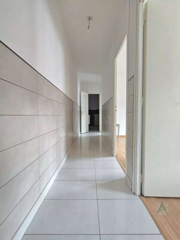 Appartement à JACOB-BELLECOMBETTE