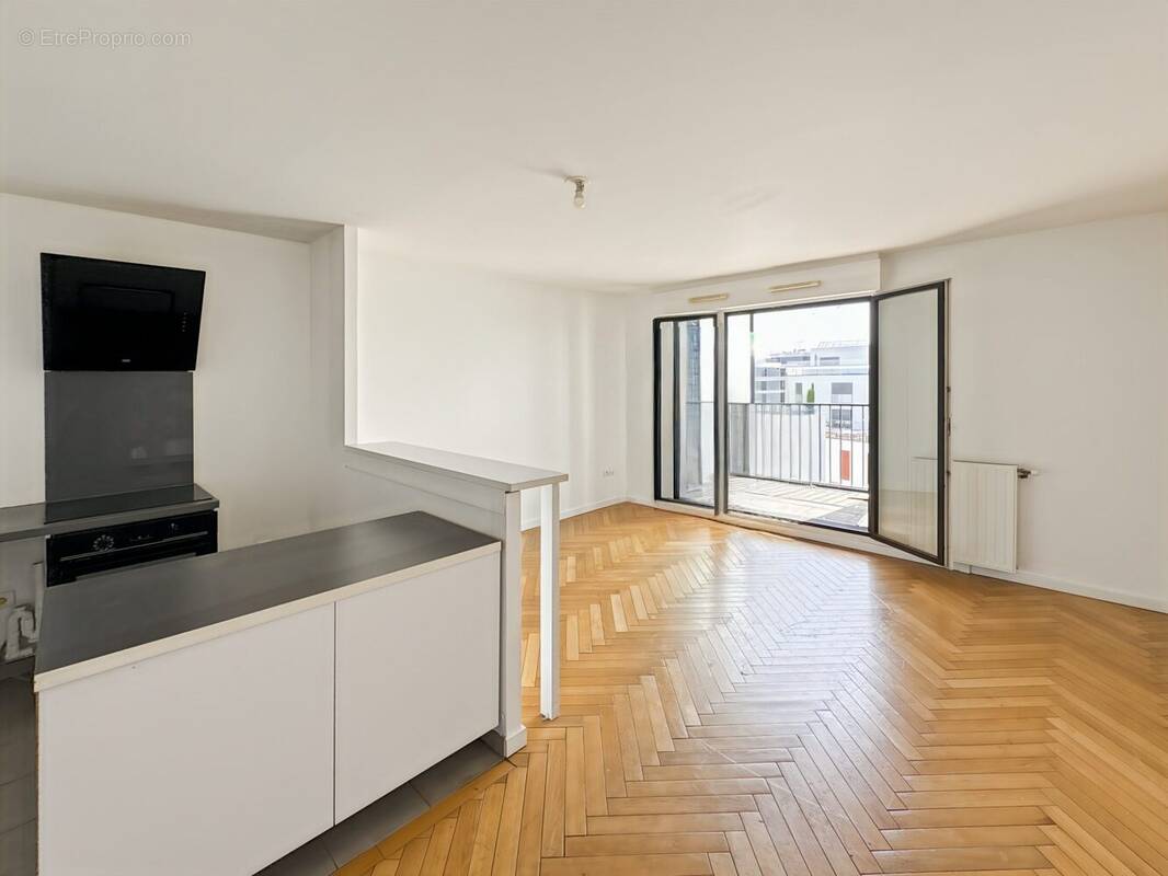 Appartement à COLOMBES