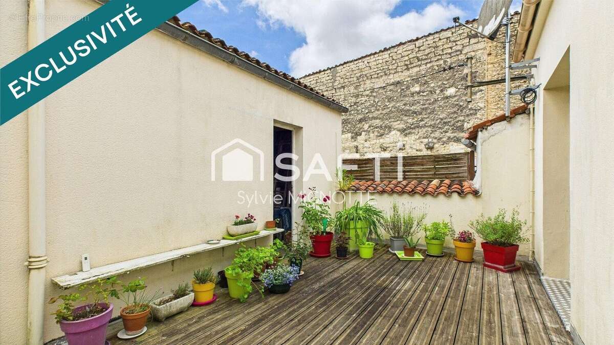 Photo 2 - Appartement à SURGERES