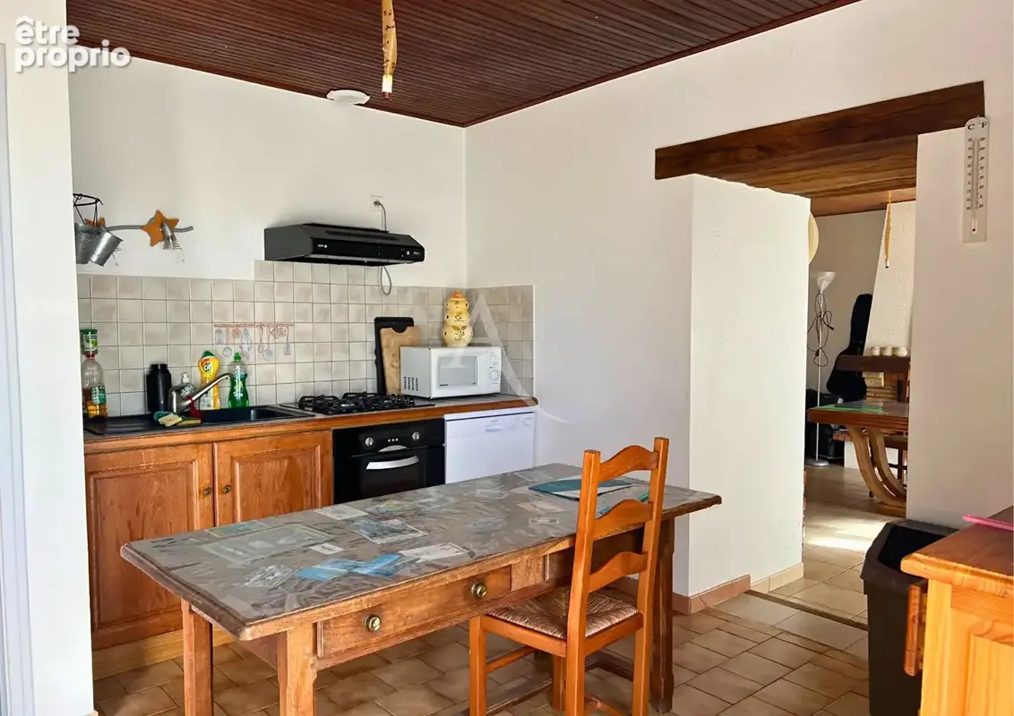 EXCLUSIVITÉ - Ensemble immobilier au coeur du marais - Beau potentiel. - photo 6