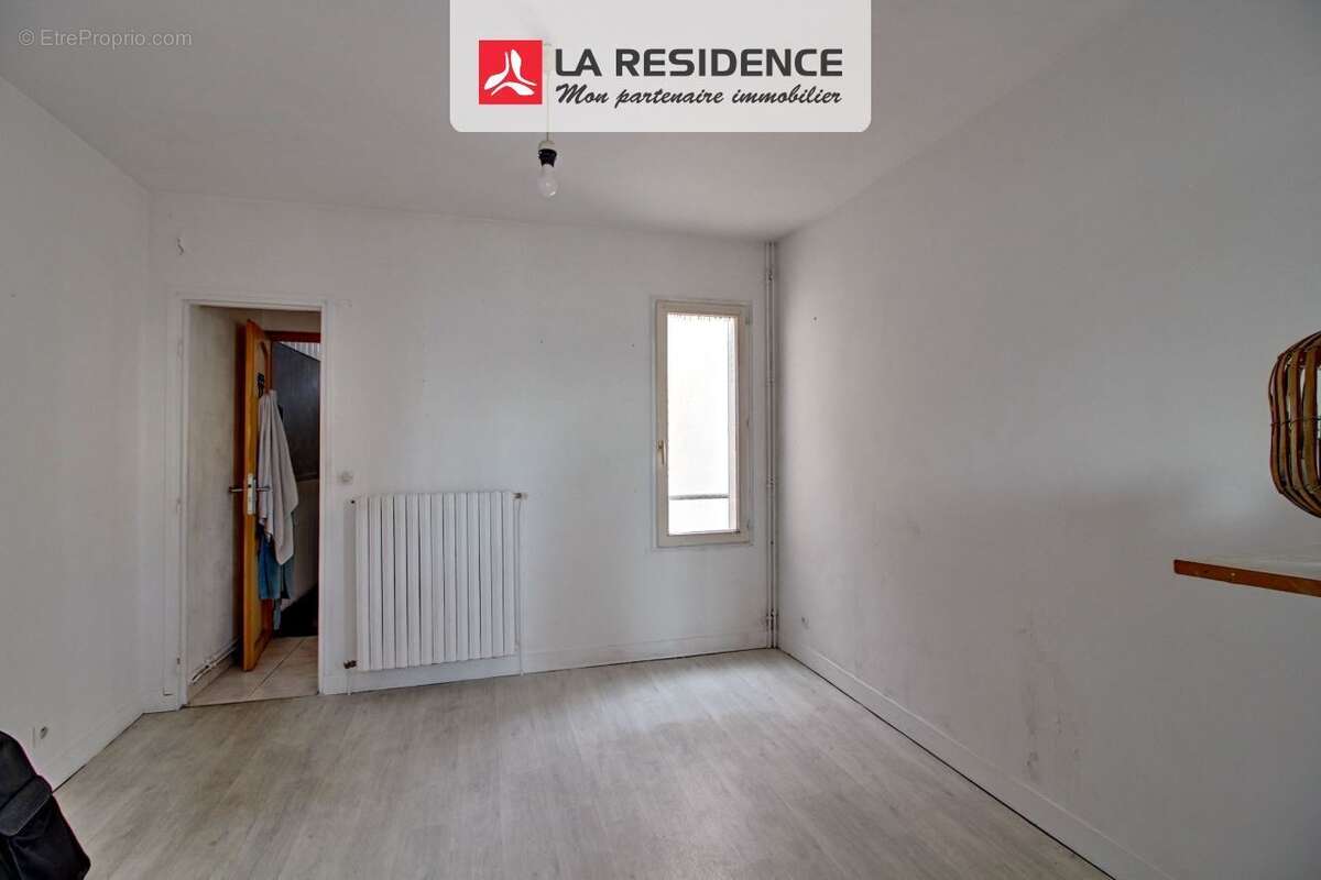 Maison à LES MUREAUX