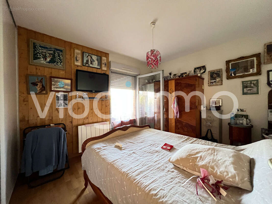 Appartement à PONT-DE-VEYLE