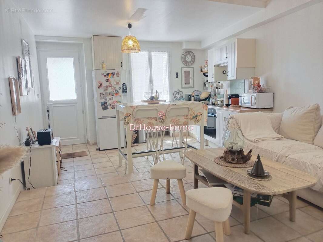Appartement à CARNOULES