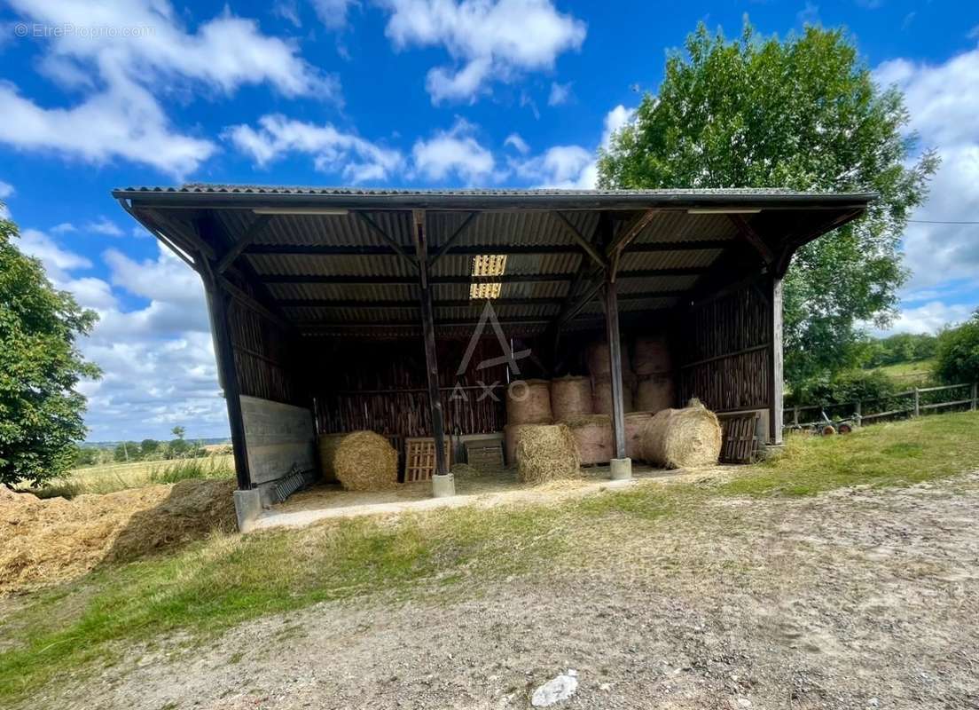 Maison à LE PIN-AU-HARAS