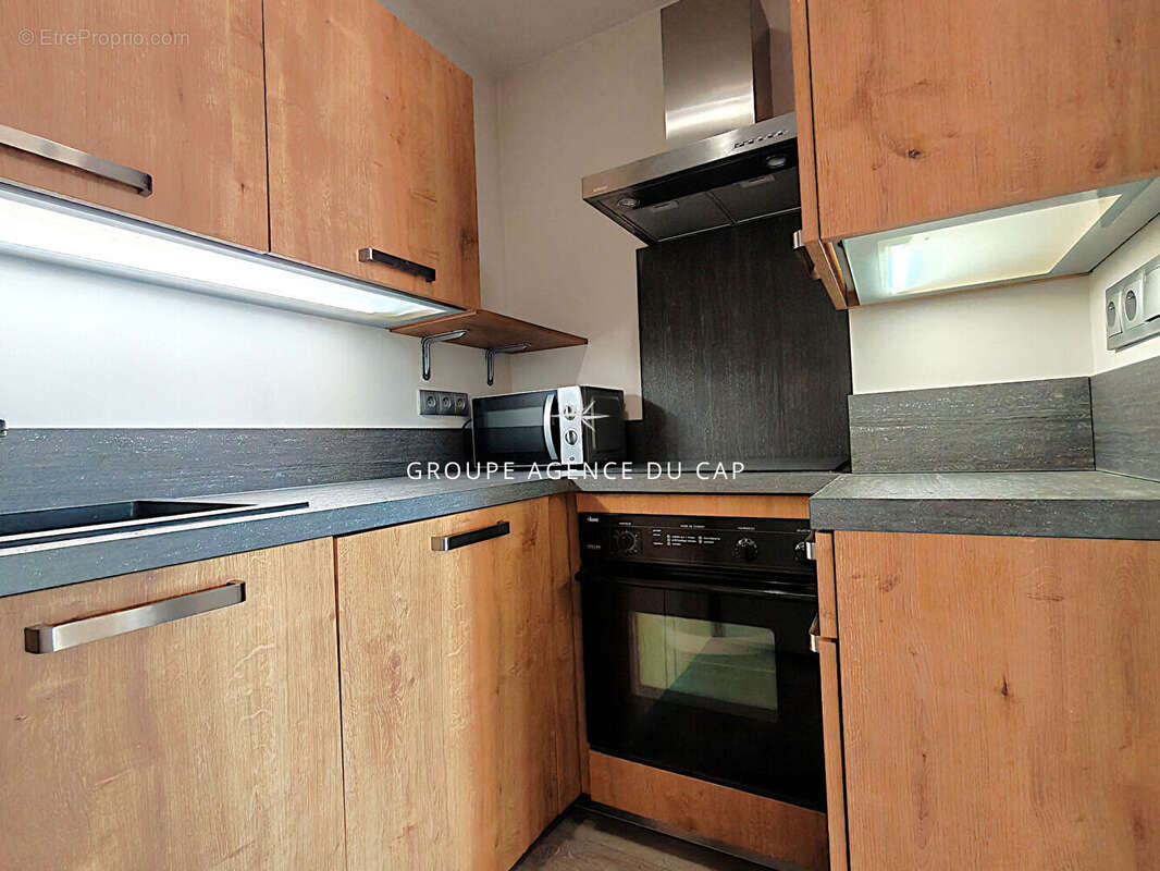 A vendre - appartement 2 pieces centre ville - 200m de la mer - garage en option - saint aygulf - photo 5