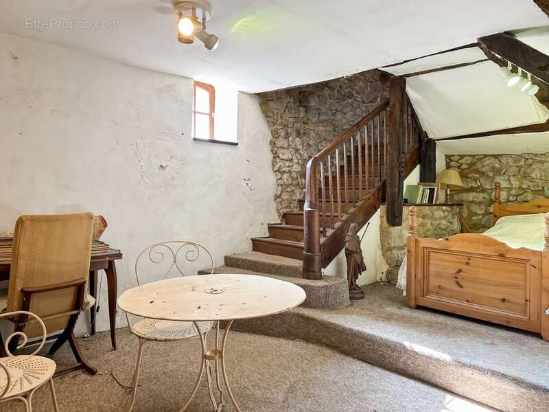Maison à BASSOUES