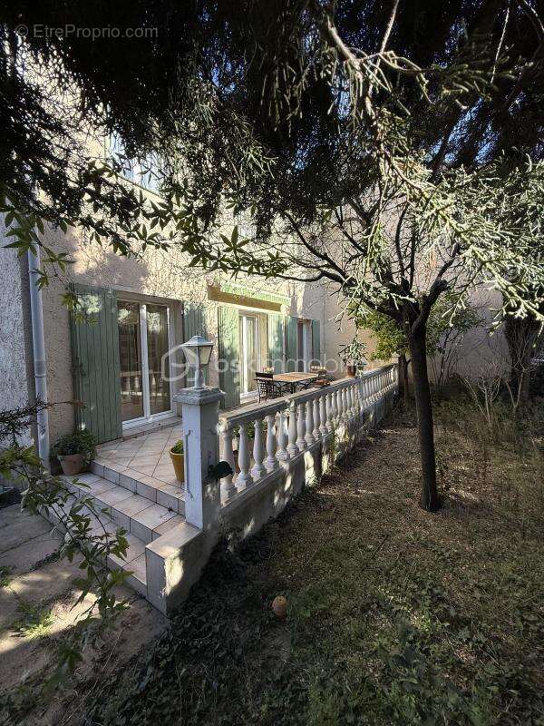 Maison à SALON-DE-PROVENCE