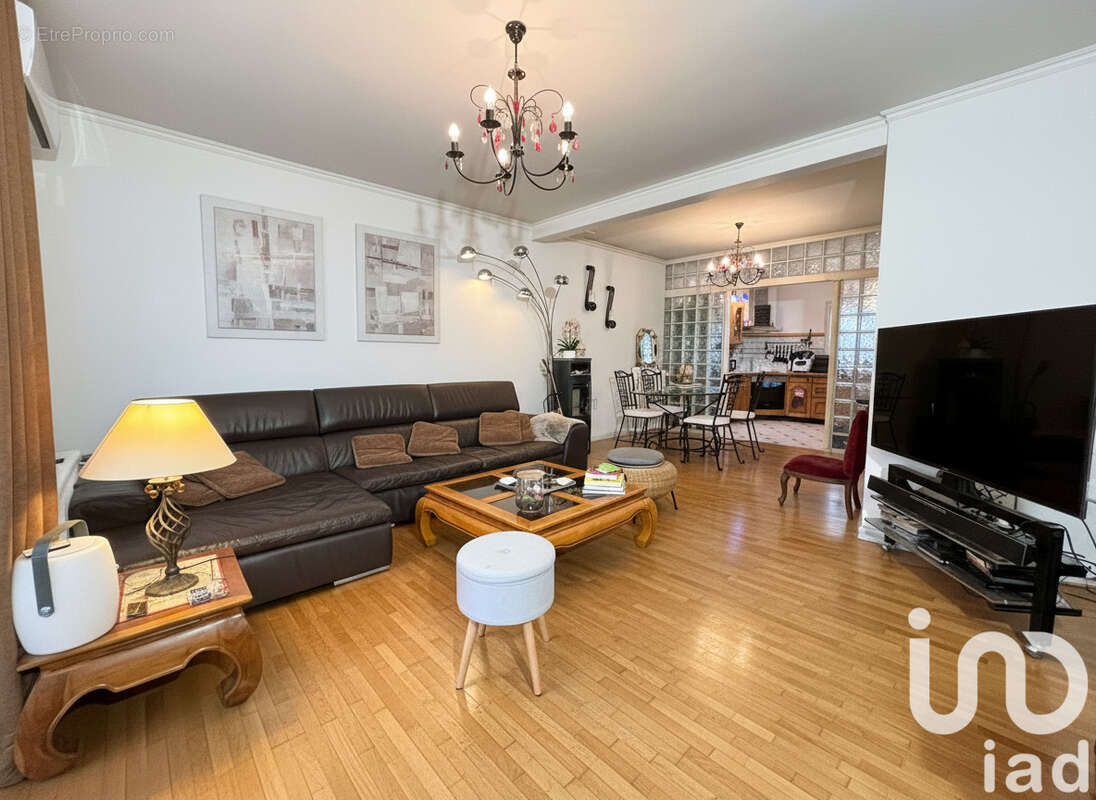 Photo 3 - Maison à VILLIERS-SUR-MARNE