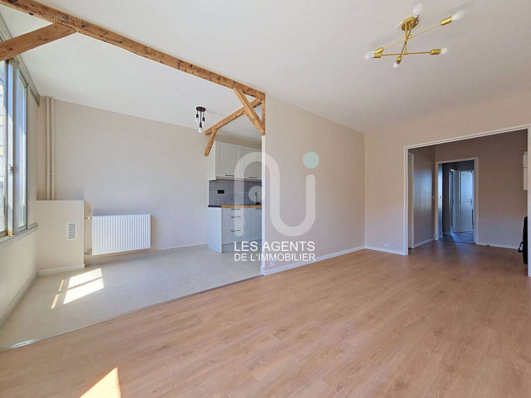 Appartement à ASNIERES-SUR-SEINE