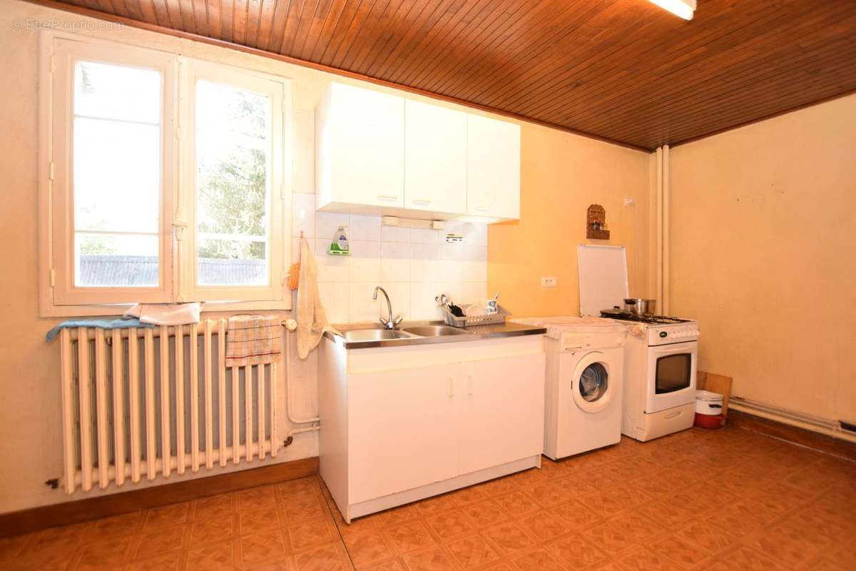 Appartement à PLEAUX