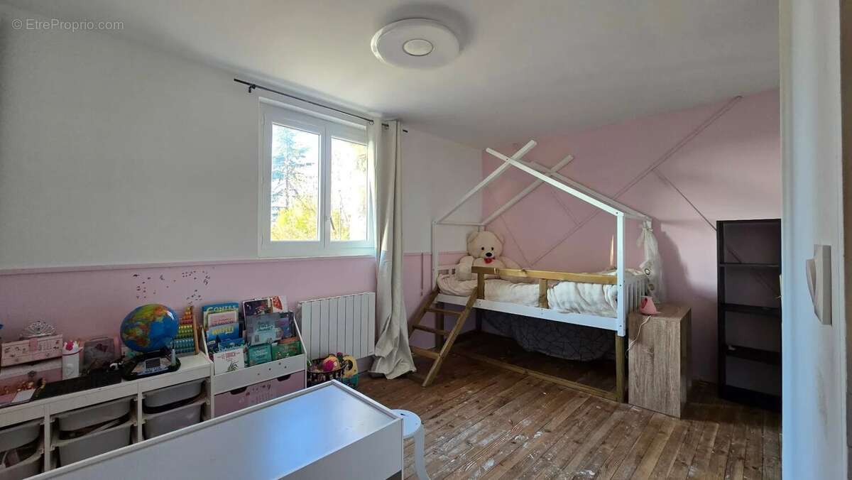 Maison à MONTPEZAT-DE-QUERCY