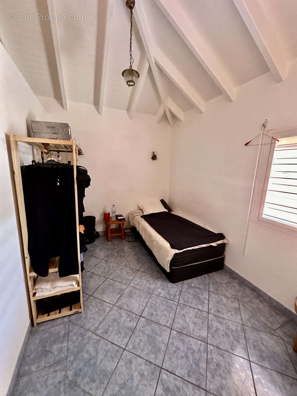 Maison à CAPESTERRE-BELLE-EAU