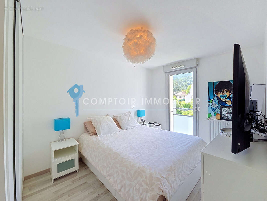 Appartement à MEYLAN