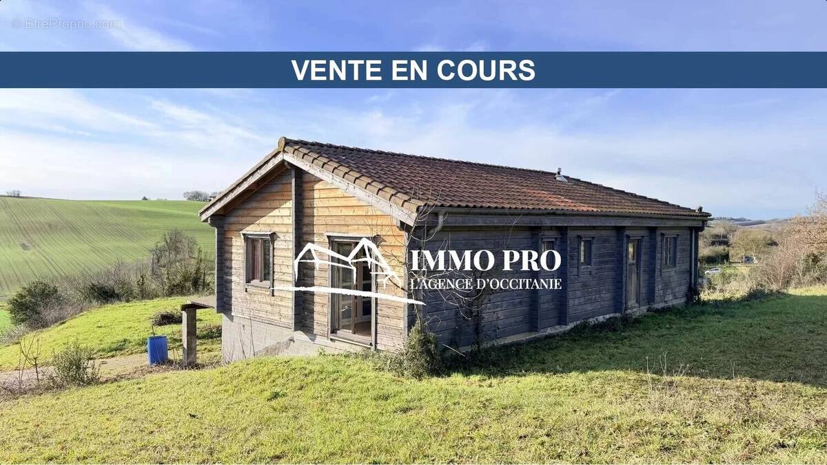 Maison à PUYLAUSIC