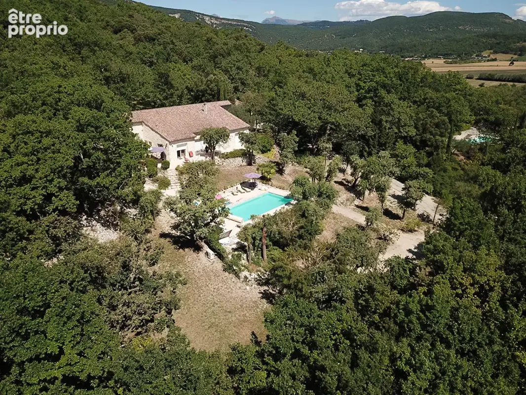 Domaine d' exception - 9 pièces - piscine chauffée - photo 20