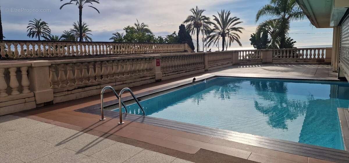 Appartement à MENTON