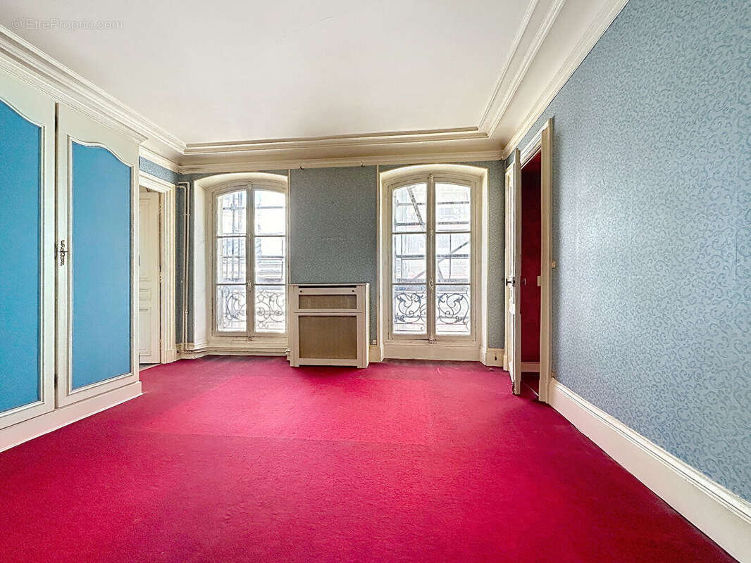 Appartement à PARIS-9E