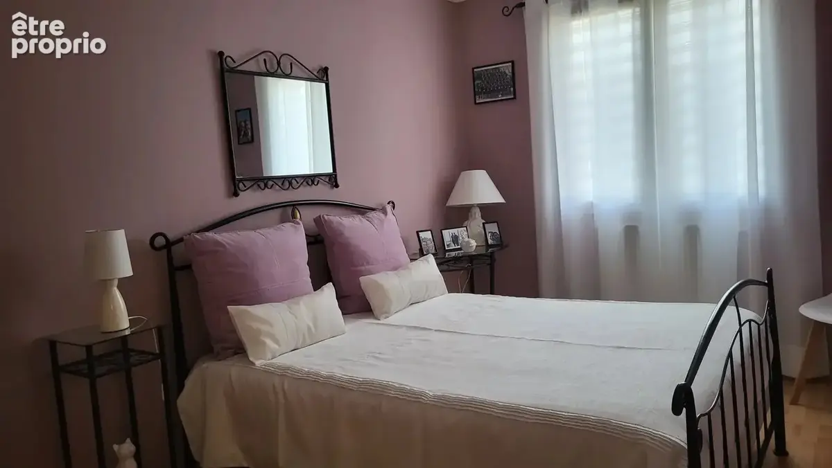 Maison 7 pièces 102 m² à vendre à La Chapelle-De-Guinchay (71570) - photo 4