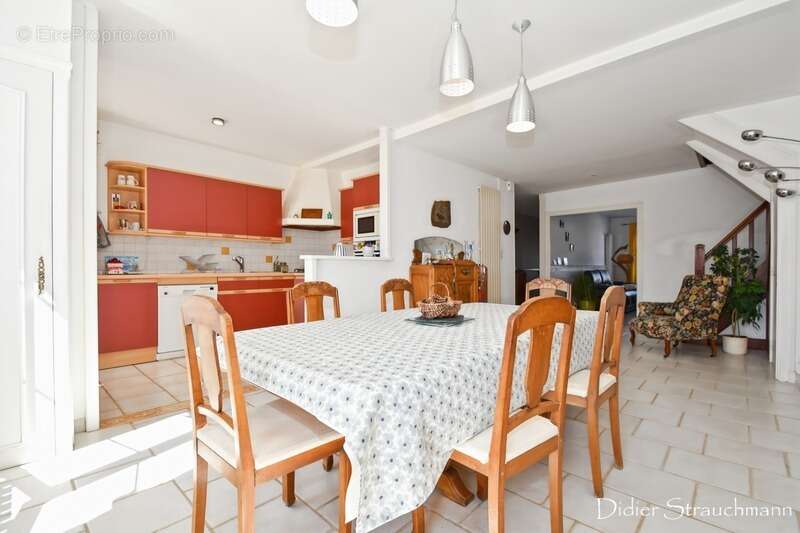Maison à vendre 7 pièces AIGREFEUILLE D'AUNIS (17) - photo 5