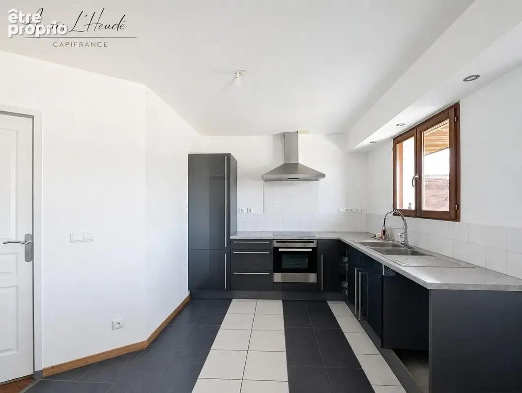DUPLEX 209 m² à vendre 7 pièces ARBUSIGNY (74) - photo 5