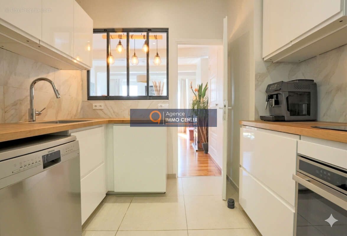 Appartement à HYERES