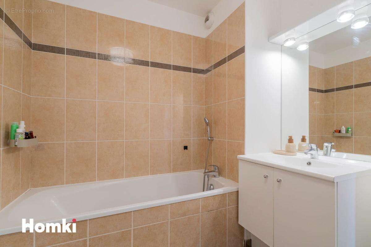 Appartement à MARSEILLE-12E
