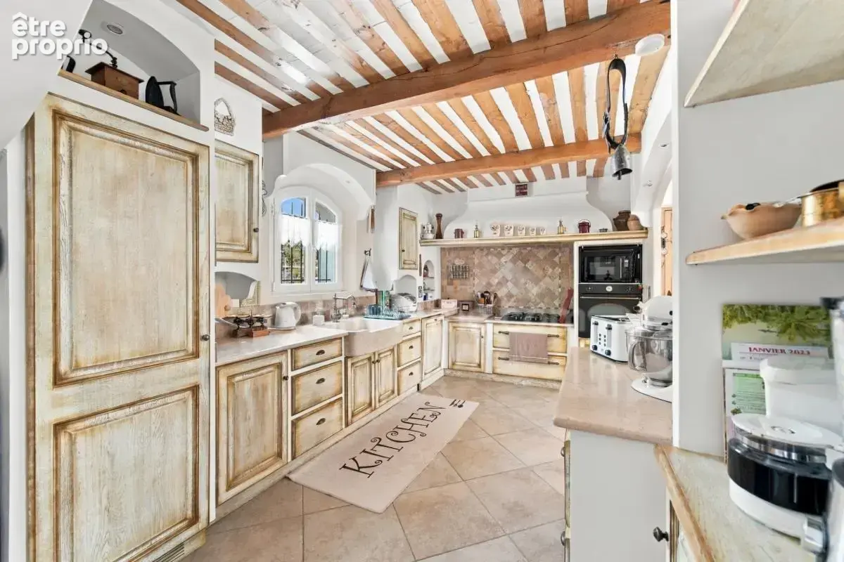 Paradou, Maison 145 m2, piscine chauffée, 1000 M2 de terrain l’art de vivre à deux pas du village - photo 14