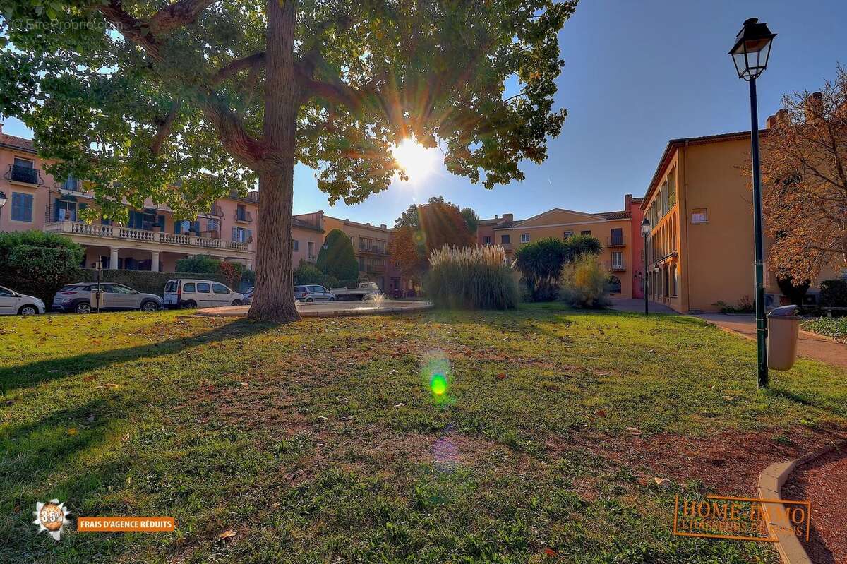 Appartement à VILLENEUVE-LOUBET