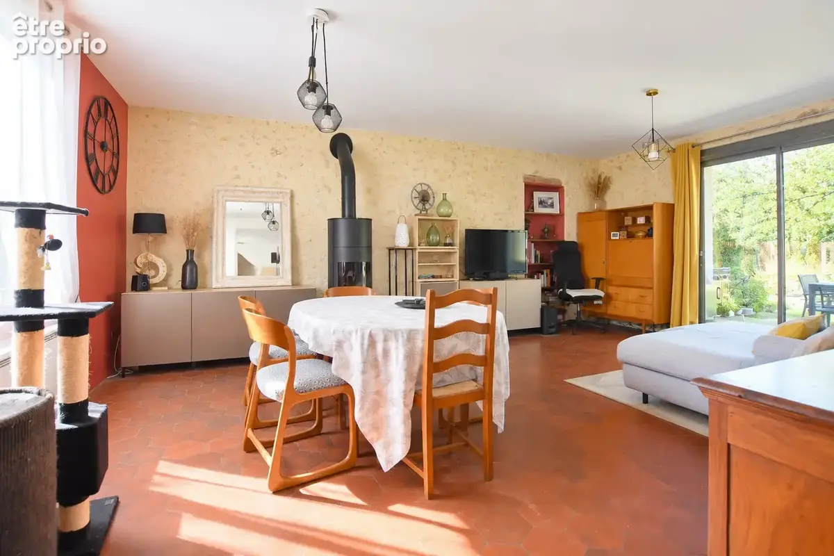 Maison à vendre   78690 les essarts-le-roi   maison en pierre meulière   150 m2    terrain 923 m2   garage   p - photo 4