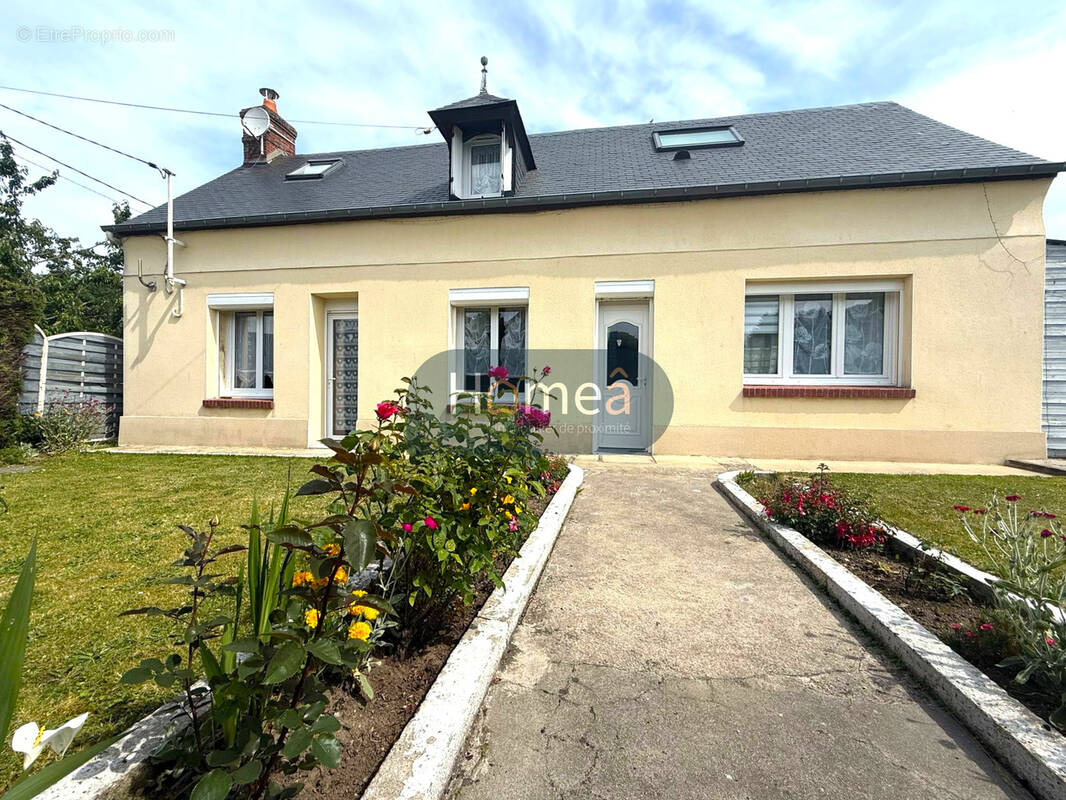 Maison à DOUDEVILLE