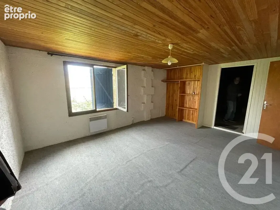 Maison 6 pièces 188 m² à vendre à Les Peintures (33230) - photo 8