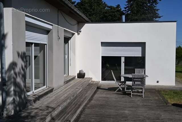 Maison à POMPORT