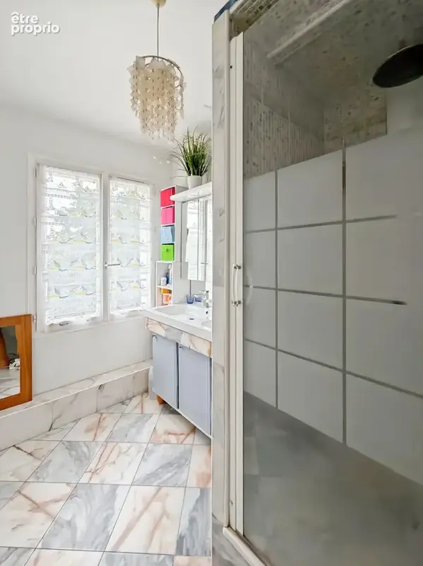 Maison familiale Bouafle de 118m² et 4 chs - photo 14