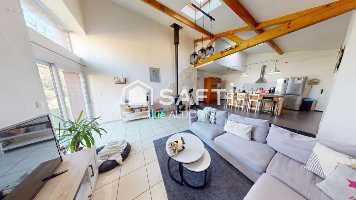 Maison 217 m² à Soudan  - photo 3