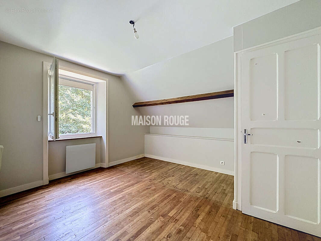 Maison en pierre rénovée 250 m² - 6 chambres -1.3 ha de terrain. Proche Dinan - photo 17