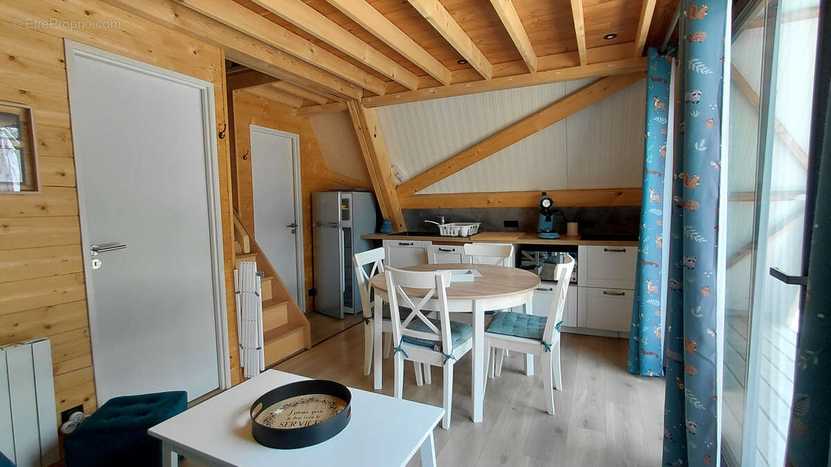 Ensemble de logements atypiques à Loray pour résidence principale ou location - photo 4