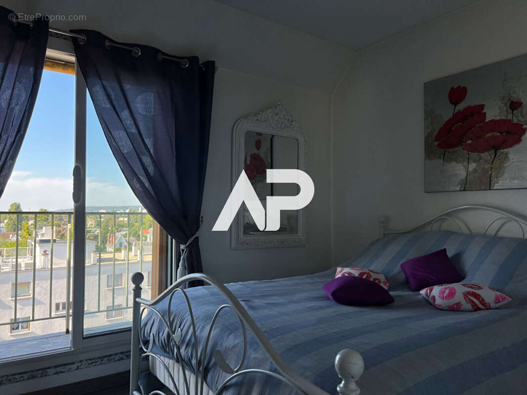 Appartement à ENGHIEN-LES-BAINS