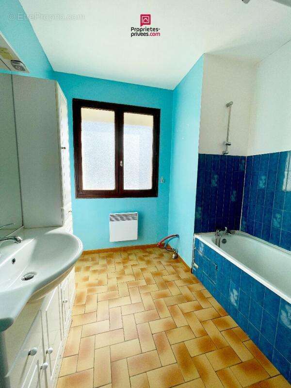 Maison à SAINT-SEURIN-SUR-L&#039;ISLE