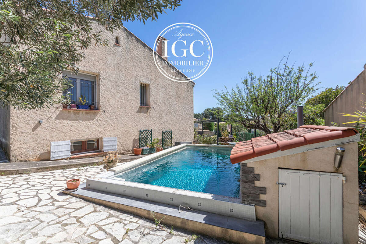 Carry-le-Rouet ? Maison avec vue mer, piscine et fort potentiel d'agrandissement - photo 9