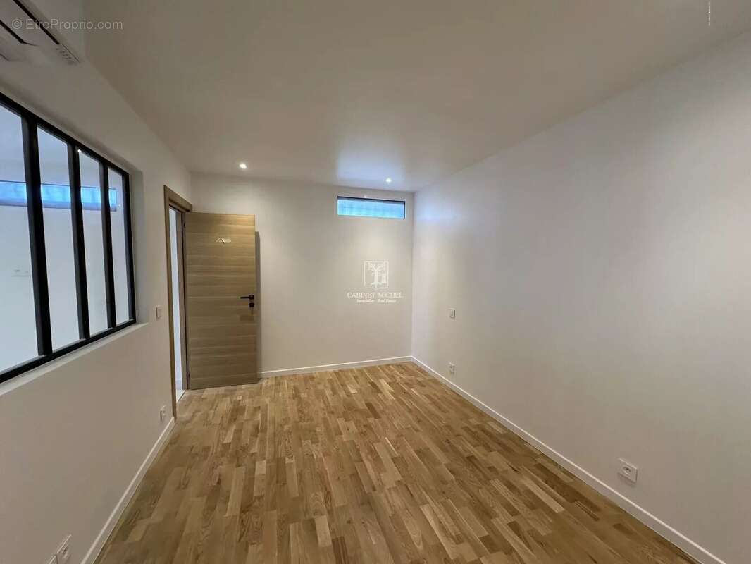 Appartement à VALBONNE