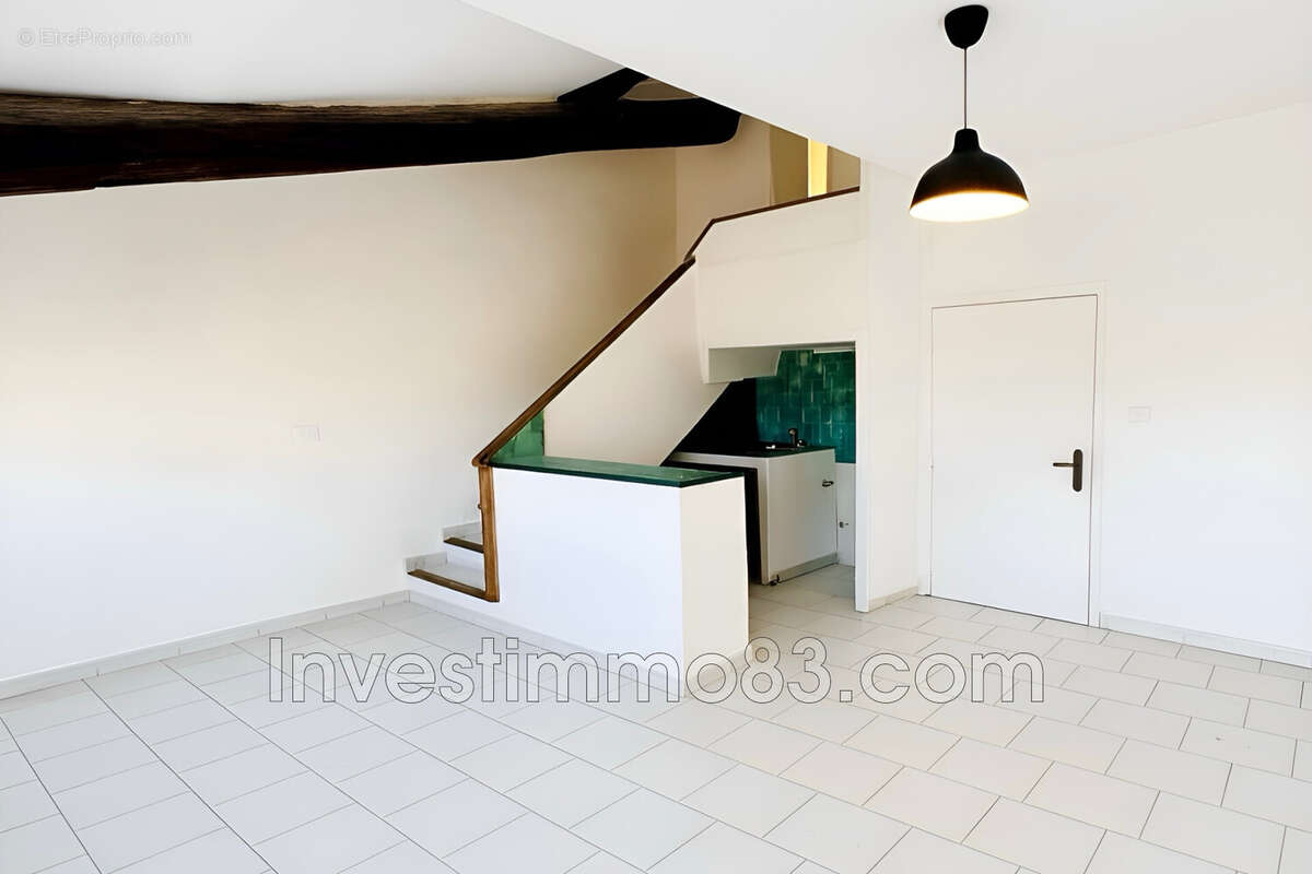 Appartement à PERTUIS